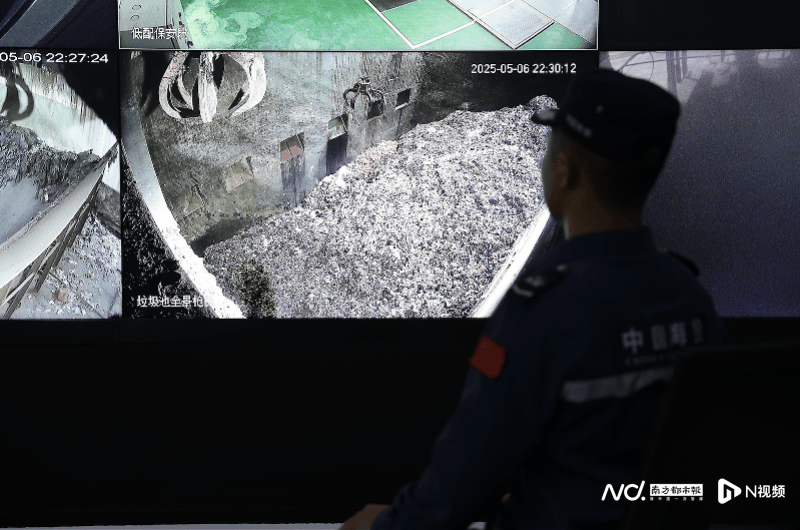 皇冠信用网足球代理
_焚烧牛肚、猪肚等皇冠信用网足球代理
,约1200吨!深圳海警局集中处置