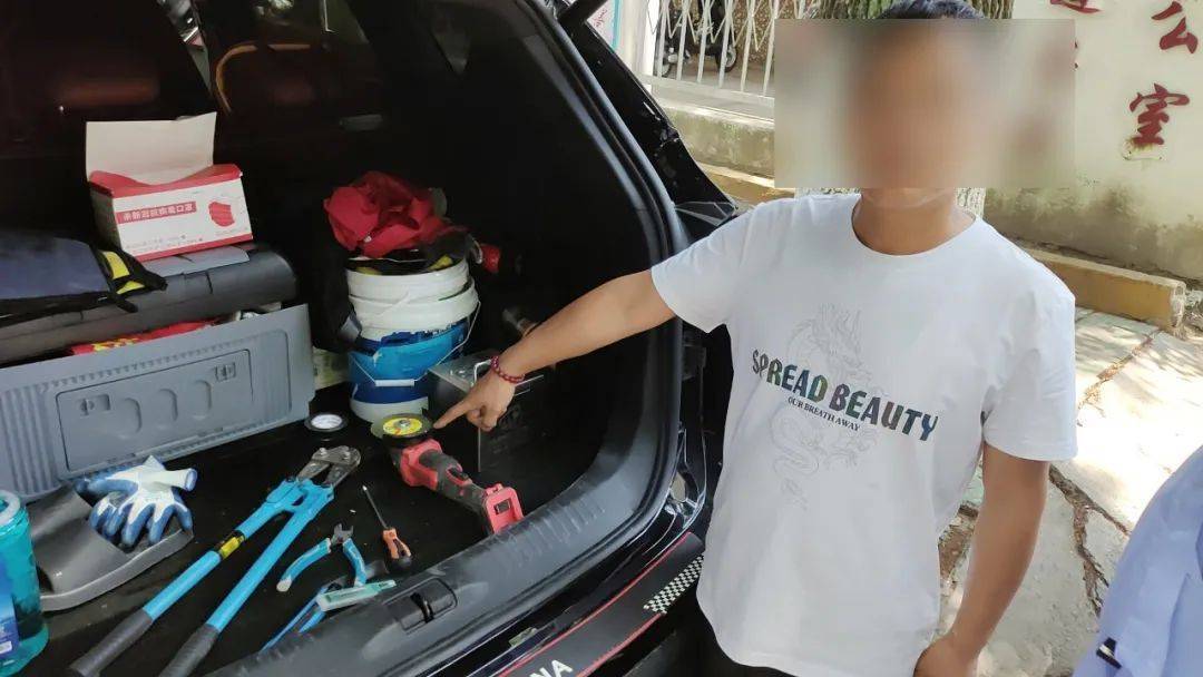 皇冠信用平台出租出售_业主变“保安”两月偷了700余斤皇冠信用平台出租出售！已被抓！