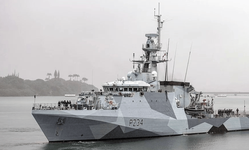 皇冠登1登2登3出租_中国报复绝不隔夜！英舰强闯台海仅24小时皇冠登1登2登3出租，中方重申马岛属于阿根廷