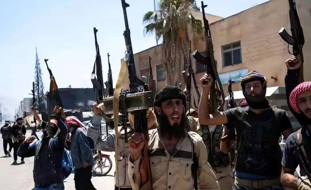 皇冠信用网怎么弄_第二轮攻势打响皇冠信用网怎么弄,阿拉伯盟军加入战局,中方立场坚决,重申叙利亚主权完整