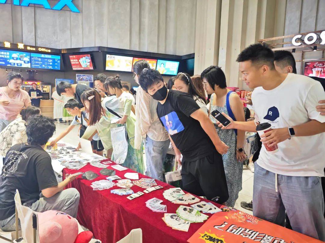 皇冠信用網在线开户_“石头人”来哈尔滨皇冠信用網在线开户了｜万达影城举行《神奇四侠》影迷狂欢