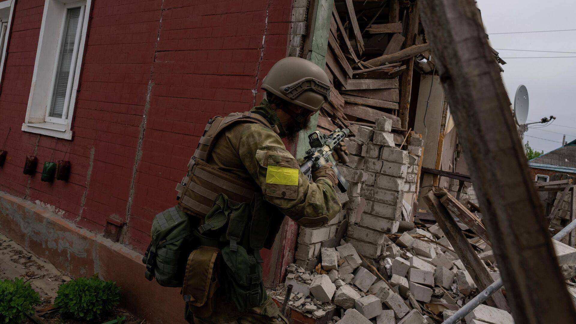 皇冠信用网在线注册
_难怪打不过俄军皇冠信用网在线注册
,泽连斯基发现不对,五国雇佣兵助阵,乌抓到内鬼