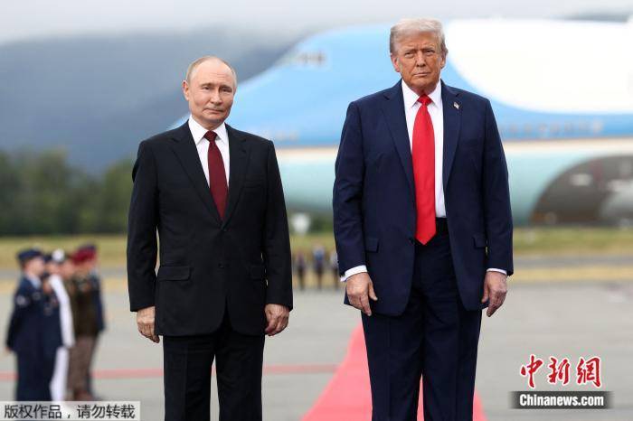 皇冠信用平台出租出售_美媒：普京英语流利皇冠信用平台出租出售，和特朗普同乘专车时无译员随行