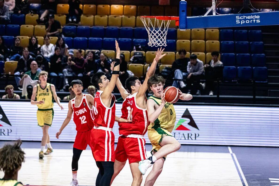 大邱vs水原_U16男篮亚洲杯-中国不敌澳大利亚 时隔7年再夺银牌