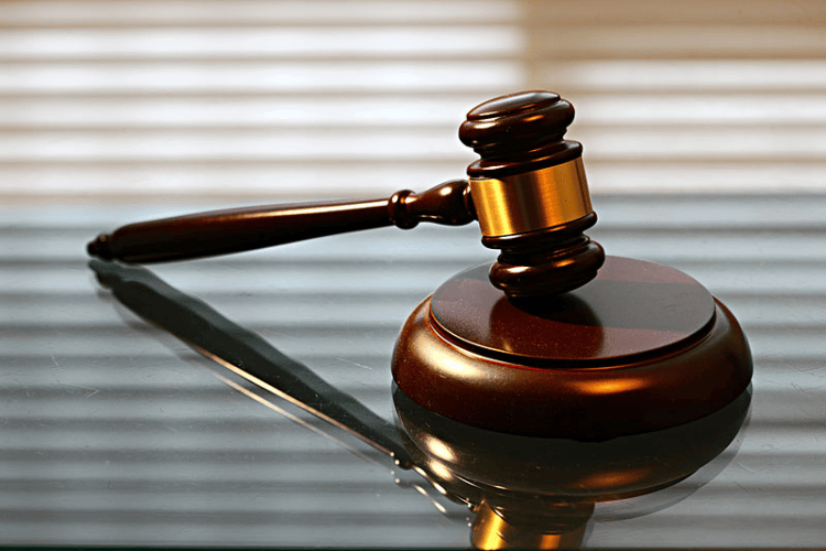 皇冠信用盘会员开户申请_男子酒后将路过女子拖至玉米地强奸皇冠信用盘会员开户申请，并令其窒息而死！判死刑