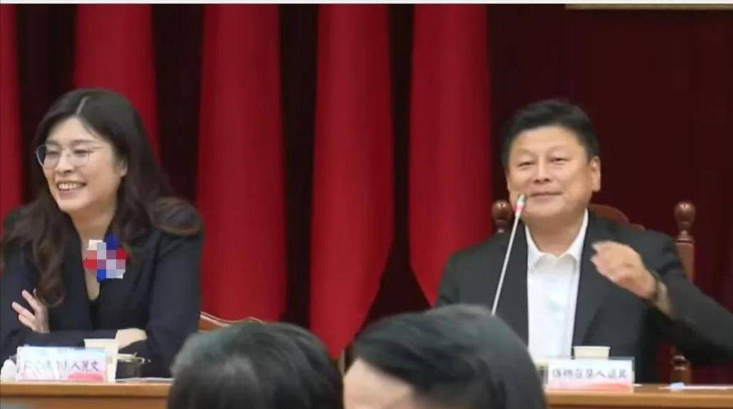 皇冠信用网登2代理_国民党爆发“大地震”皇冠信用网登2代理,朱立伦将率211人集体辞职,剑指郑丽文?