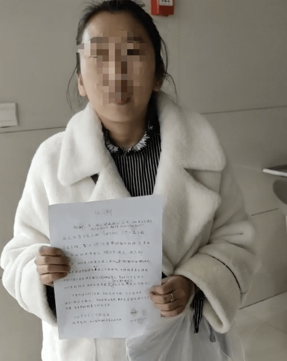 皇冠信用盘开户_银行大厅里的“业务员”皇冠信用盘开户，让57名储户的上千万元养老钱打水漂