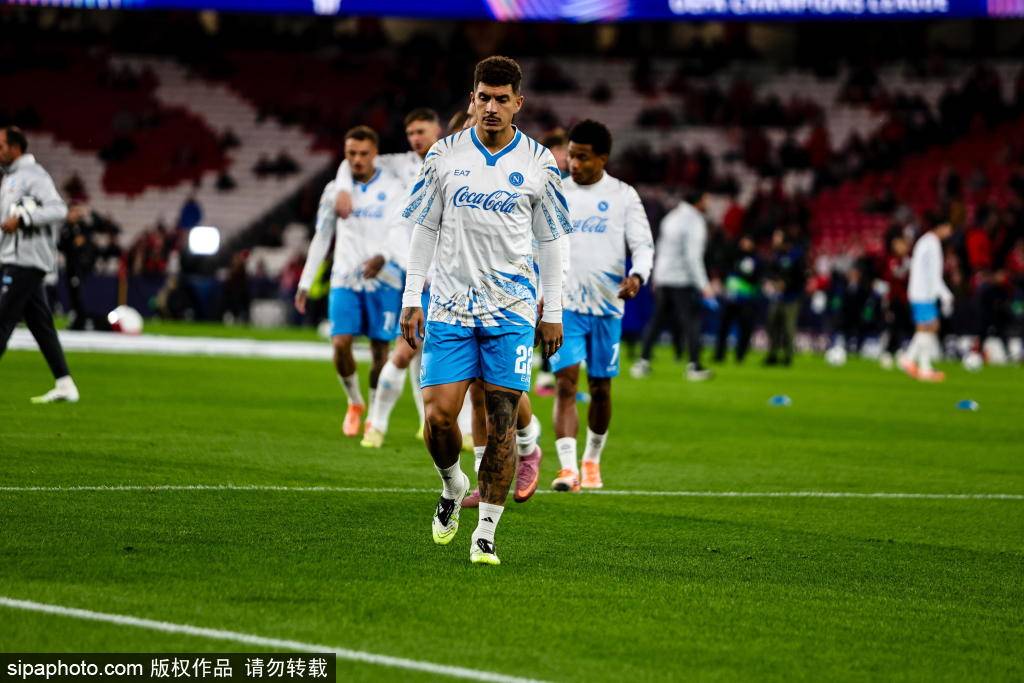 如何申请皇冠代理
_杨瀚森的频繁召回背后:波特兰的篮球小天地